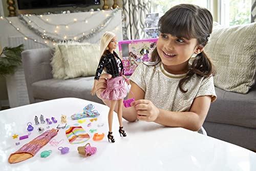 Barbie Calendario dell Avvento con bambola Barbie da 30,40 cm, 24 s...