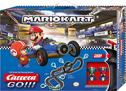 Carrera Toys GO!!! Mario Kart Mach 8 Set Pista da Corsa e Due Macchinine con Mario e Luigi, Gioco Adatto per Bambini dai 6 Anni, Multicolore, 20062492