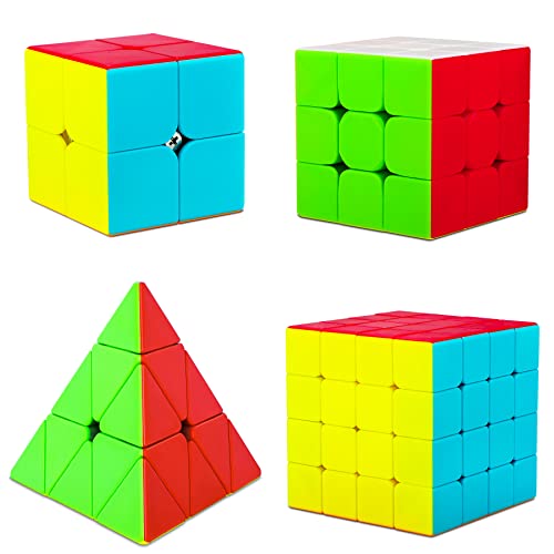 Coolzon Speed Cube Set, 4 Confezione Stickerless Cubo Magico Set 2x2 3x3 4x4 Triangolo Pyramminx, Facile Rotazione 3D Puzzle Cubo Giochi Giocattolo Regalo Per Bambini Adulti